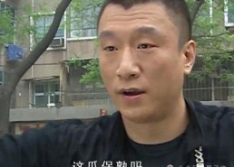 小哇吃瓜娱乐博主,揭秘娱乐圈幕后故事，带你领略明星真实一面